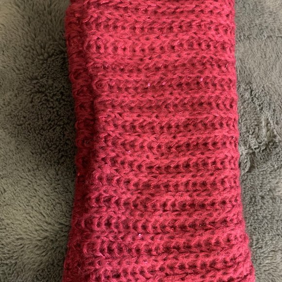 Infinity Scarf - Picture 1 of 2